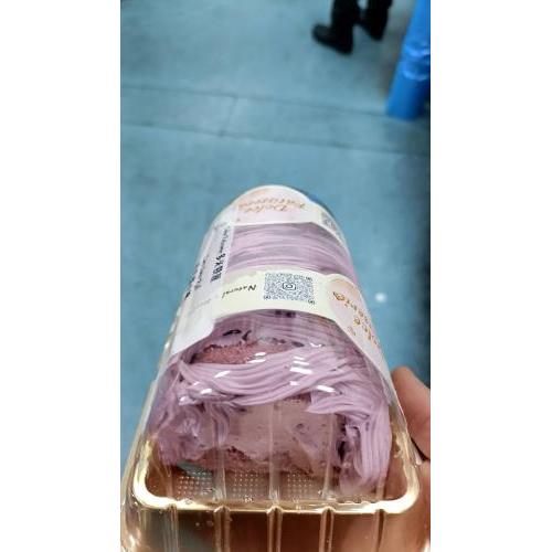 新鲜 香芋瑞士卷 1个